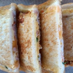 ครัวตาติ๋งพุงกาง