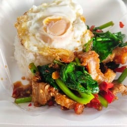 ข้าวผัดคะน้า