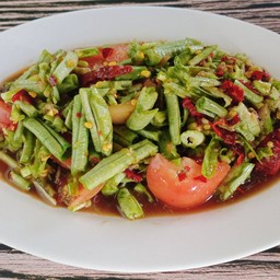 ตำถั่วฝักยาว