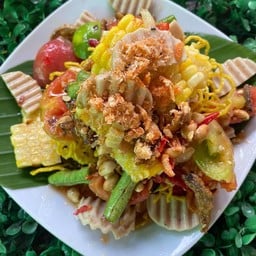 ส้มตำแซ่บสุดซอย แกลง