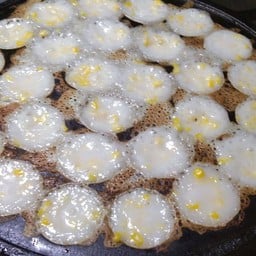 ขนมครกขนาด 12 คู่หน้าข้าวโพดล้วน