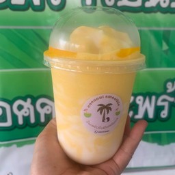 มะพร้าวป่านน นมสด Coconut Smoothie