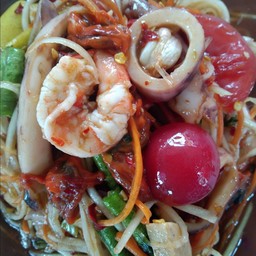 ส้มตำนมหก