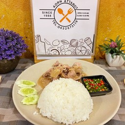 ข้าวหมูหมักผัดน้ำมันหอย