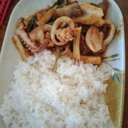 เถียงนาน้อยตามสั่ง