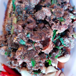 ก้อยหมูคั่ว