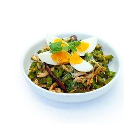 ยำถั่วพลู