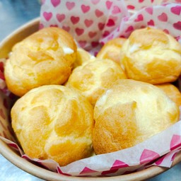 ขนมฮานะ by ยูนิเค้กเบเกอรี่
