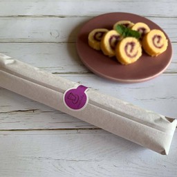 สตอเบอรี่แยมโรล 1 แท่ง