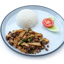 ข้าวเห็ดออริจินผัดเนื้อสับ