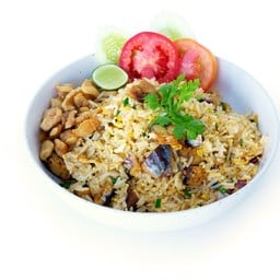 ข้าวผัดปลาทูกากหมู