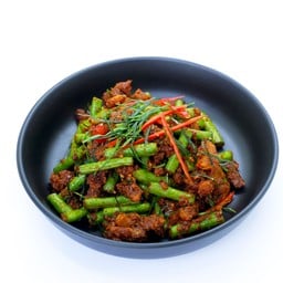 หมูกรอบผัดพริกขิง