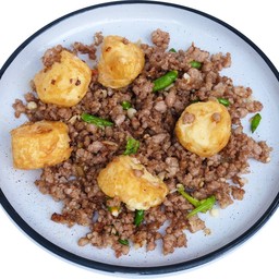 หมูเต้าหู้คั่วพริก