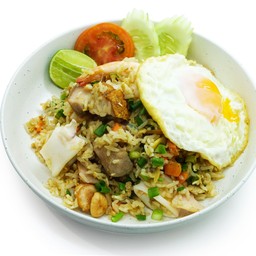 ข้าวผัดบ้านหญิง