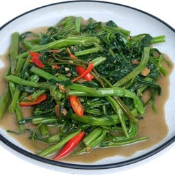 ผัดผักบุ้งไฟแดง (มังสวิรัติ)