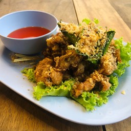 กบทอดกระเทียม