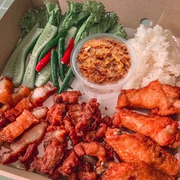 ครัวสามสหาย