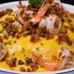 ข้าวไข่ข้นกุ้งคั่วพริกเกลือ