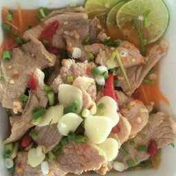 ร้านอาหารอีสาน(หน้าซุ้มดอนทราย)