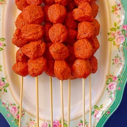 ลูกชิ้นกุ้งระเบิดทอด