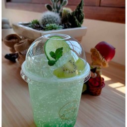 อิตาเลียนมะนาวโซดา