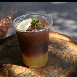 อเมกาโน่ น้ำผึ้ง มะนาว