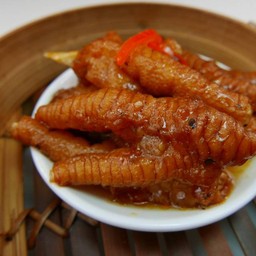 ขาไก่นึ่งเต้าซี่