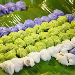 ข้าวเกรียบปากหม้อสมุนไพร