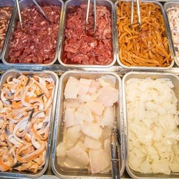 ไทบ้านหมูกระทะ