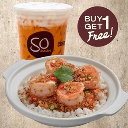 ซื้อ ข้าวกุ้งสดคั่วพริกกระเทียม รับฟรี ชาไทยลาเต้เย็น