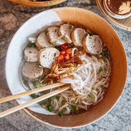 Pho Cha เฝอหมูยอ