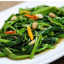 ผัดผักบุ้ง (กับข้าว)