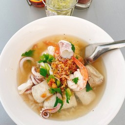 ข้าวต้มรวมทะเล
