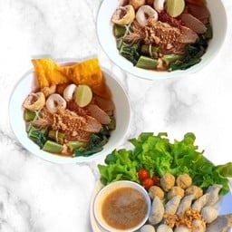 เย็นตาโฟ บังมาส เปรี้ยงป้าง