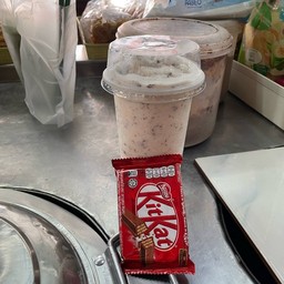 นมสดปั่นคิทแคท
