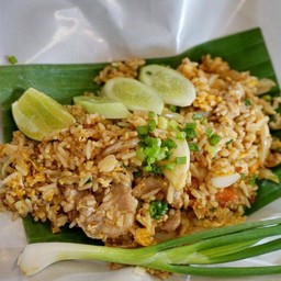 ข้าวผัดหมู