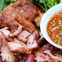 คอหมูย่าง