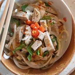 Goi Cha ยำหมูยอไซ่ง่อน