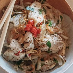 Goi Ga ยำไก่ฮอยอัน