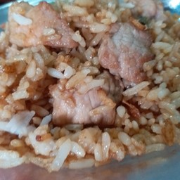 ข้าวผัดหมูซีอิ้ว