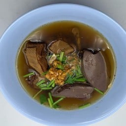 ก๋วยเตี๋ยวเป็ดตุ๋น