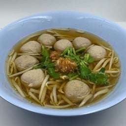 ก๋วยเตี๋ยวลูกชิ้นเนื้อ