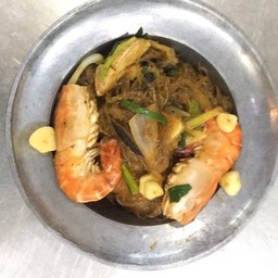กุ้งอบวุ้นเส้น