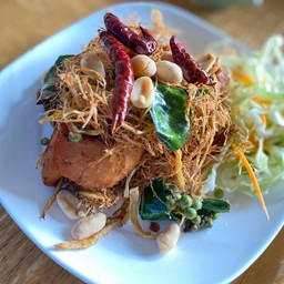 หมูสมุนไพรกรอบ