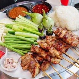 หมูปลาร้าร้านหน้าบ้าน