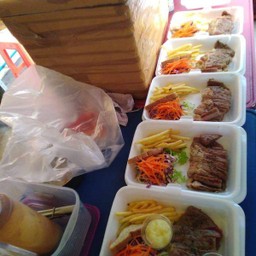 สเต็กหมูชิ้นเล็ก