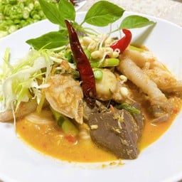 สุธีรา พาอิ่ม