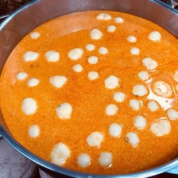 ขนมจีนน้ำยากะทิ (พิเศษ)