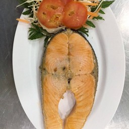 ปลาแซลม่อลย่างเกลือ