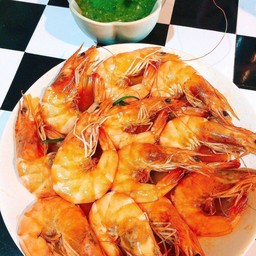 กุ้งอบเกลืออบเนย